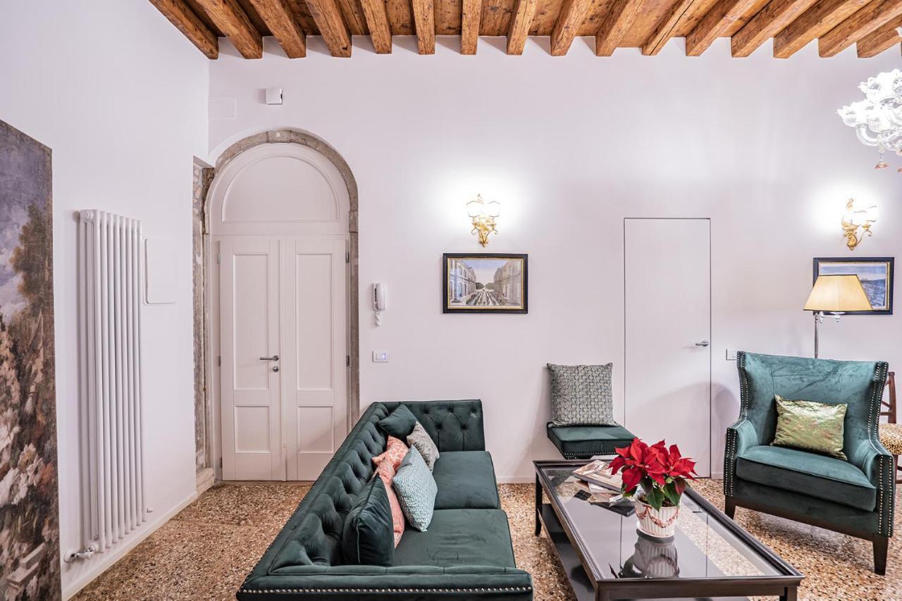 Apartamento Ca' San Beneto Completely Refurbished In A Fabulously Area Venecia